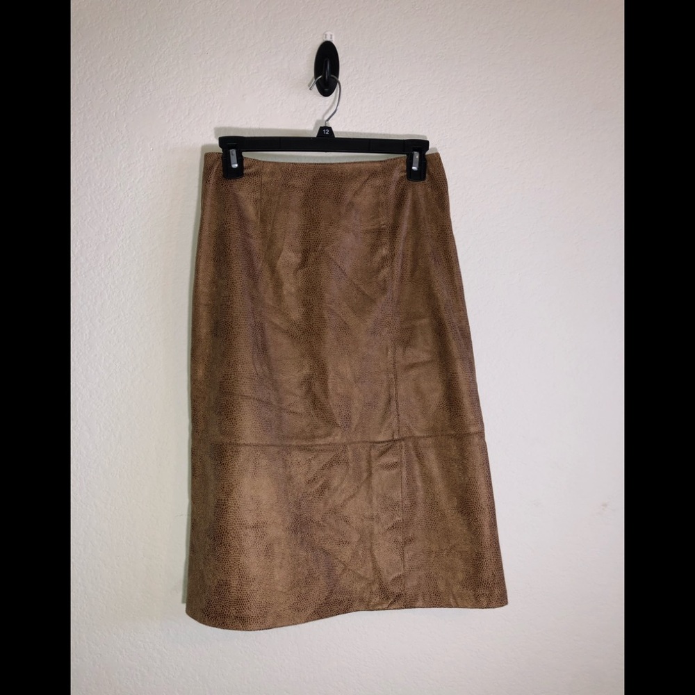 Adorable Ruby Rd. petite Pencil Skirt